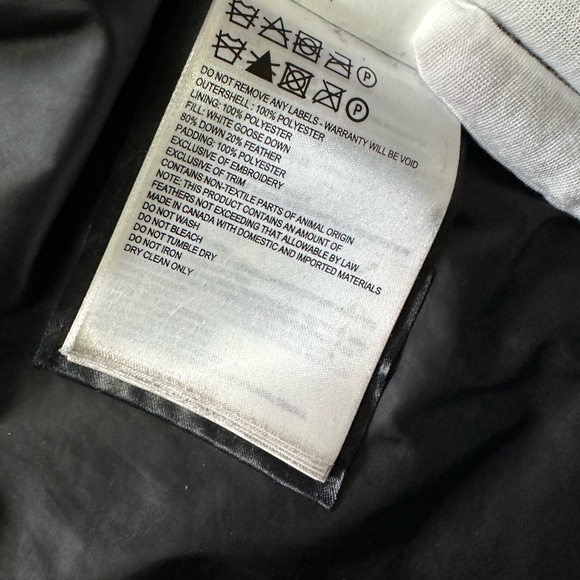 100% Authentic CANADA GOOSE Campden Jacket Sz Small - Picture 16 of 16